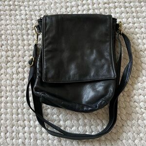 Black pebbled leather crossbody bag/backpack